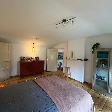 Fameuse La Meuse Apartment *